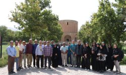 خبرنگاران با ظرفیت های ناشناخته کلات نادری آشنا شدند/کلات دژ خدا آفرین