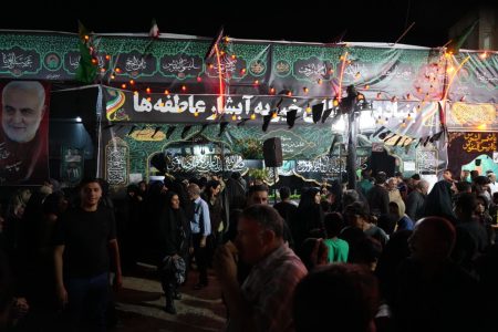 برپایی موکب های بنیاد بین المللی خیریه آبشار عاطفه ها جهت استقبال از زائران دهه پایانی صفر / برگزاری تشییع نمادین پیکر امام رضا (ع)