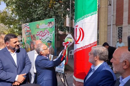 مدرسه، سنگر امروز برای مبارزه با جهل و تهاجم فرهنگی است