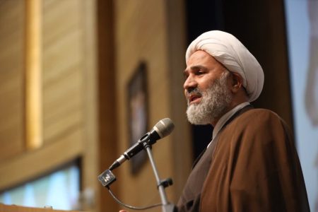 باید سبک زندگی و نگرش های فرهنگی جامعه را اصلاح کنیم