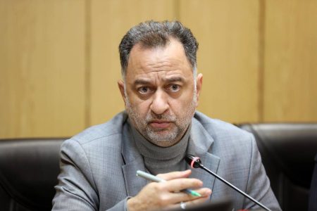 شاخص توسعه، درآمد سرانه و امید به زندگی است
