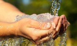 گرمای هوا باعث افزایش مصرف آب شرب در خراسان رضوی شد