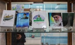 نمایشگاه کتاب یک عمر آگاهی در حرم رضوی گشایش یافت