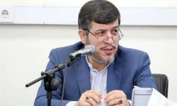 ملت با ایستادگی مستمر، از هویت ملی و دینی خود دفاع می کند