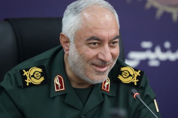 سپاه برای گرهگشایی از مشکلات مردم در کنار شهرداری مشهد است