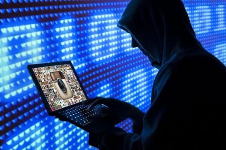 ثبت بیش از ۸ هزار پرونده سایبری در خراسان رضوی؛ ۱۸۰۰ متهم دستگیر شدند